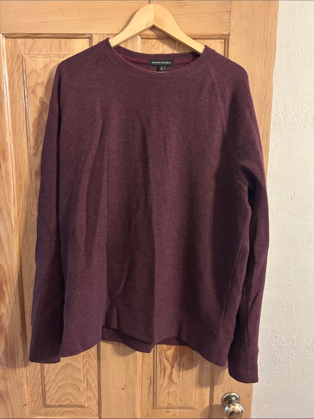 Banana Republic Men's Crewneck Sweater in Deep Burgundy